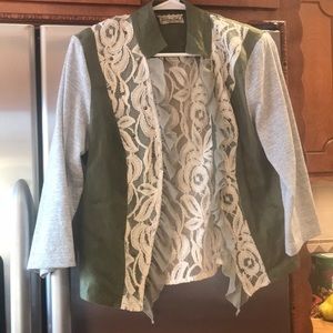 Like new BKE sweater